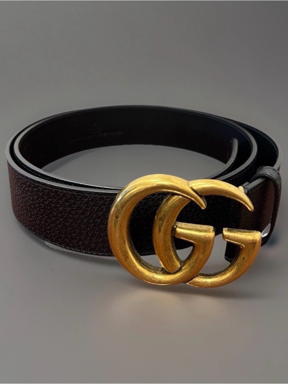 Gucci Women’s Double-G Leather Belt in Black and Gold Designer Luxury Size 115